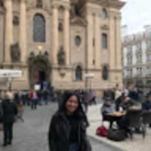 Meet your Posher, Alexandra janelle